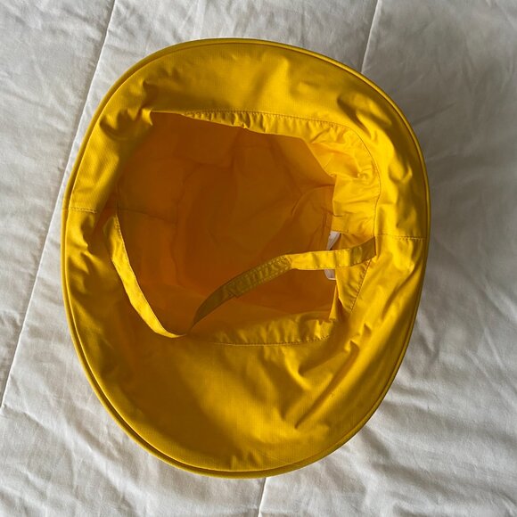 MEC Yellow Children's Rain Hat - Picture 6 of 13
